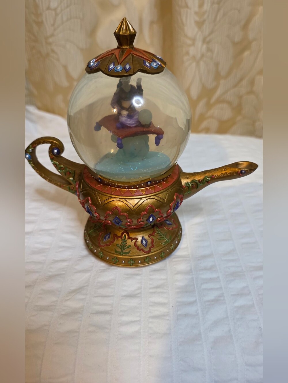 Vintage Globe Disney Aalddins Jasmine Genie In The Lamb